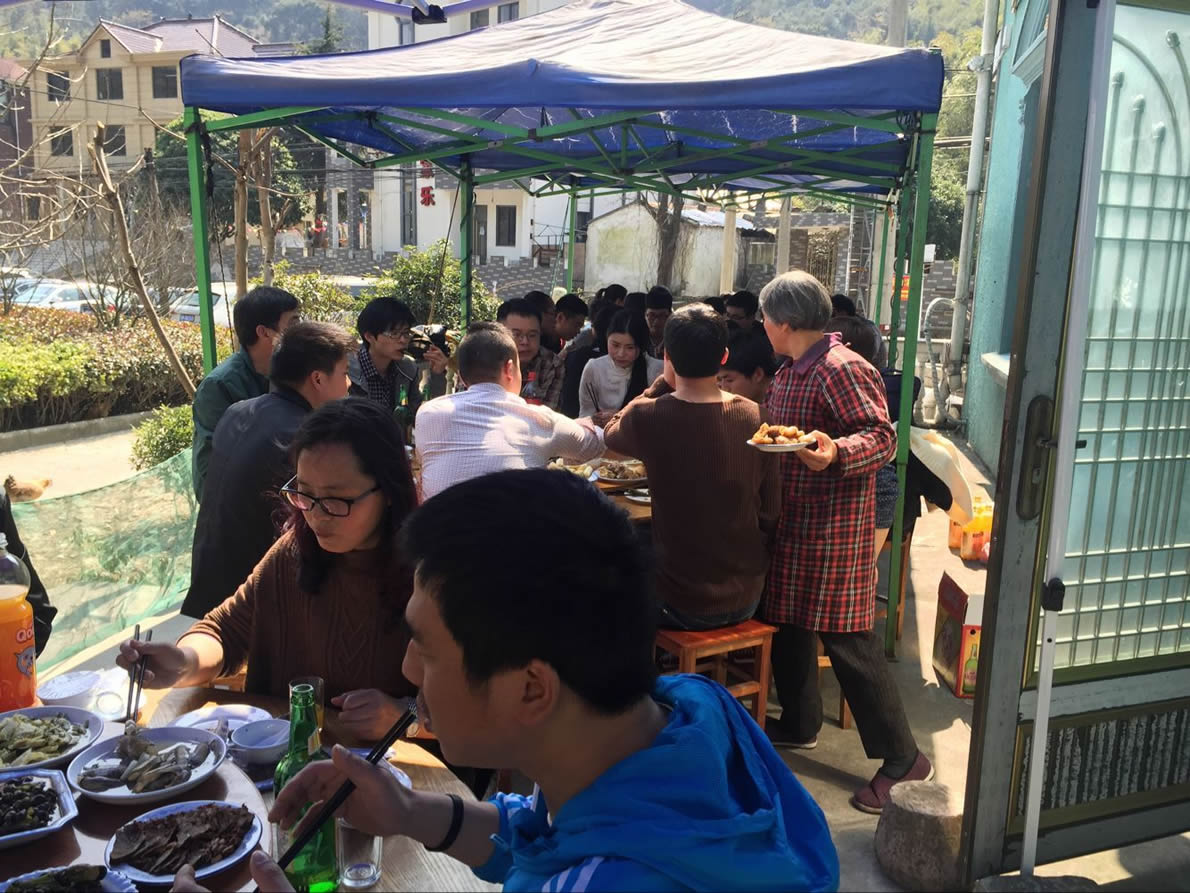 28圈体育企业员工春游活动 28圈体育企业员工春游活动